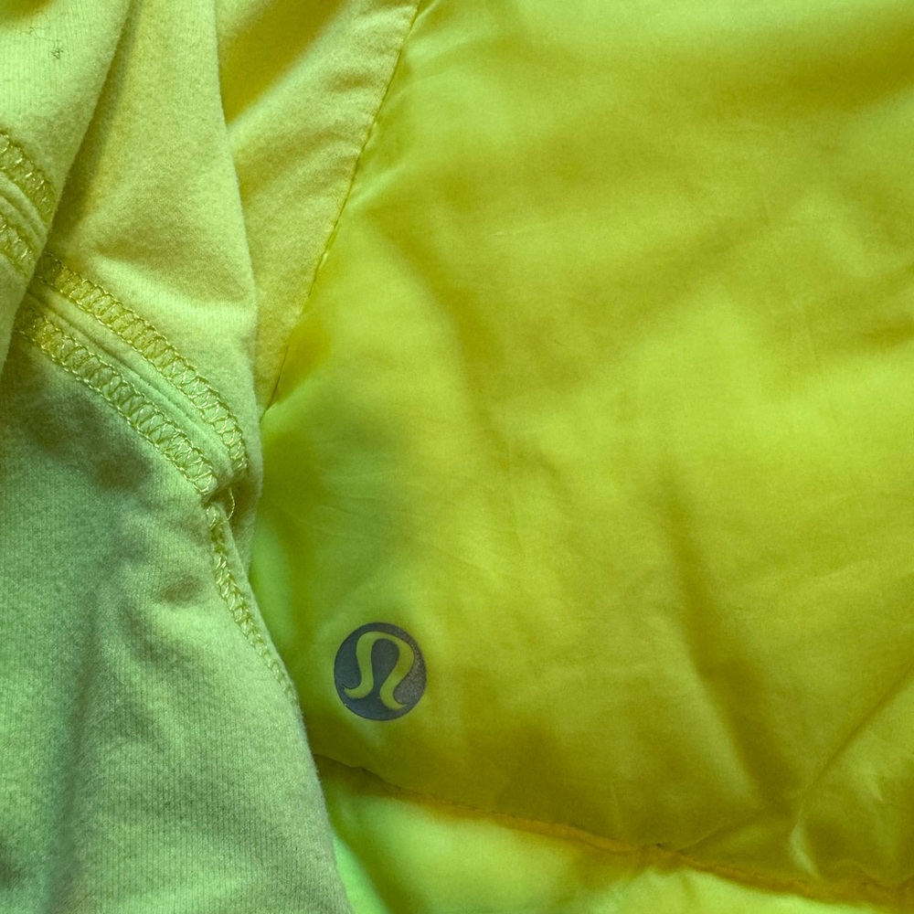 Lululemon pullover - Picture 4 of 4